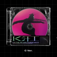 카이 (KAI) - 미니앨범 1집 : KAI [Jewel Case ver.] [커버 3종 중 랜덤 1종 발송]